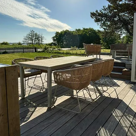 With Panoramic Fjord Views Holiday home *
